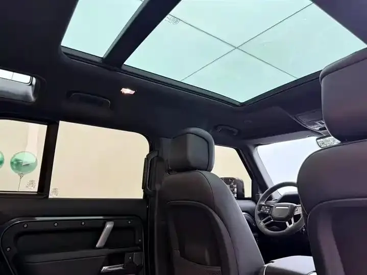 Land Rover Guard 2023 to 110 3.0T P400 X-DYNAMIC HSE 9