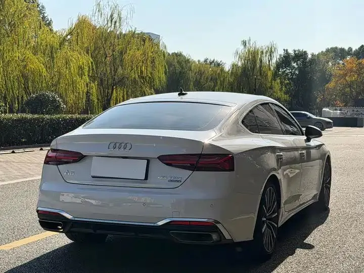 Audi A5 2023 Sportback 40 TFSI quattro Deluxe Dynamic 17