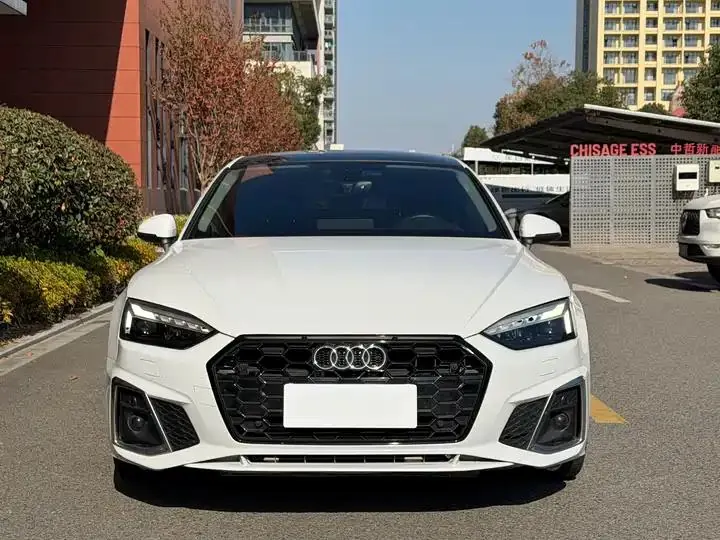 Audi A5 2023 Sportback 40 TFSI quattro Deluxe Dynamic 2