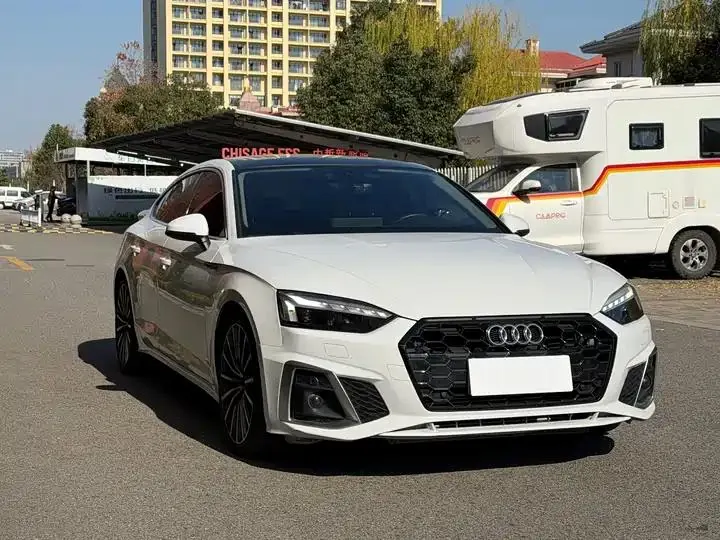 Audi A5 2023 Sportback 40 TFSI quattro Deluxe Dynamic 3