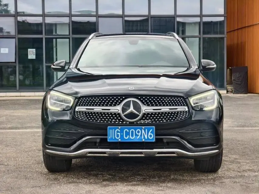 Mercedes Benz GLC 2020 model facelifted GLC 260 L 4MATIC Luxury Edition 2