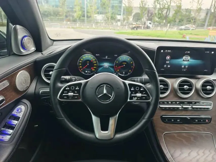 Mercedes Benz GLC 2020 model facelifted GLC 260 L 4MATIC Luxury Edition 8