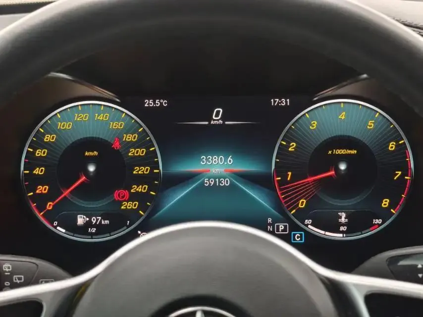 Mercedes Benz GLC 2020 model facelifted GLC 260 L 4MATIC Luxury Edition 9