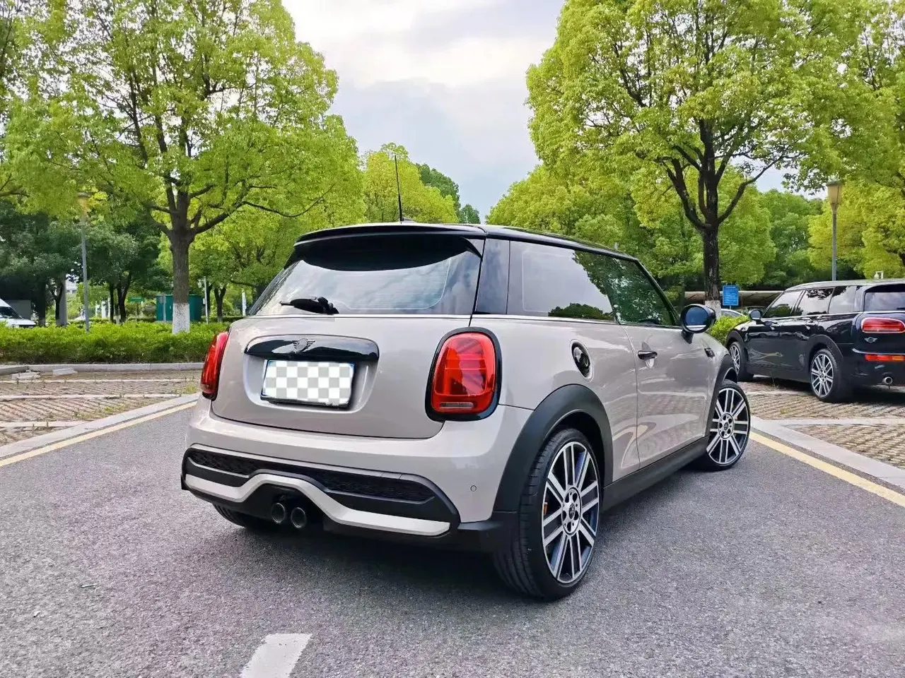 2023 MINI Facelift 2.0T Cooper S Artist Edition 2