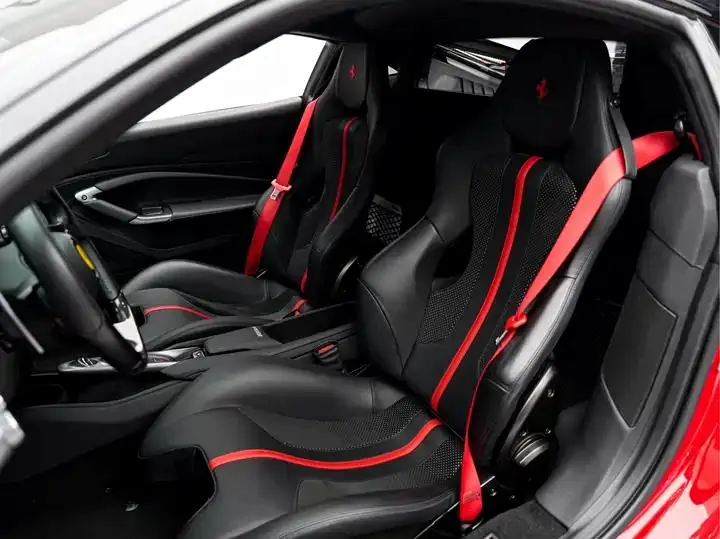 Ferrari F8 2019 Tributo 3.9T V8 10