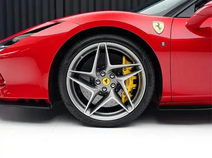 Ferrari F8 2019 Tributo 3.9T V8 6