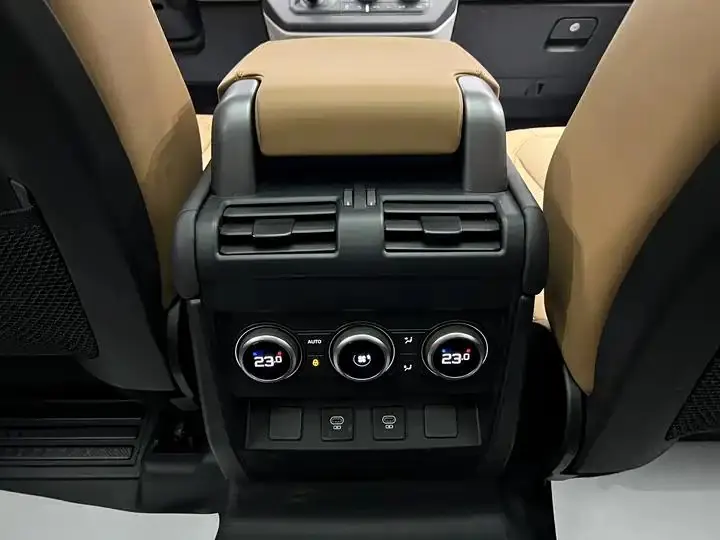 Land Rover Guard 2024 110 3.0T P400 Diablo Special Edition 25