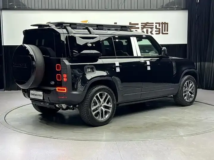 Land Rover Guard 2024 110 3.0T P400 Diablo Special Edition 9