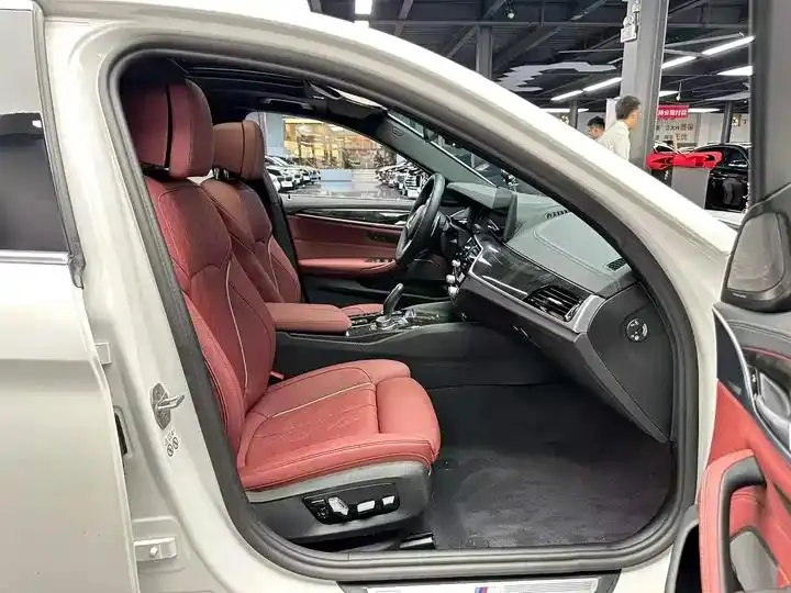 BMW 5 Series 2022 Modified 2 530Li Exclusive M Sports Suit 7