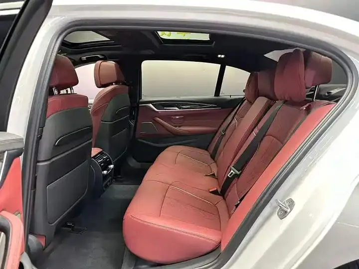 BMW 5 Series 2022 Modified 2 530Li Exclusive M Sports Suit 8