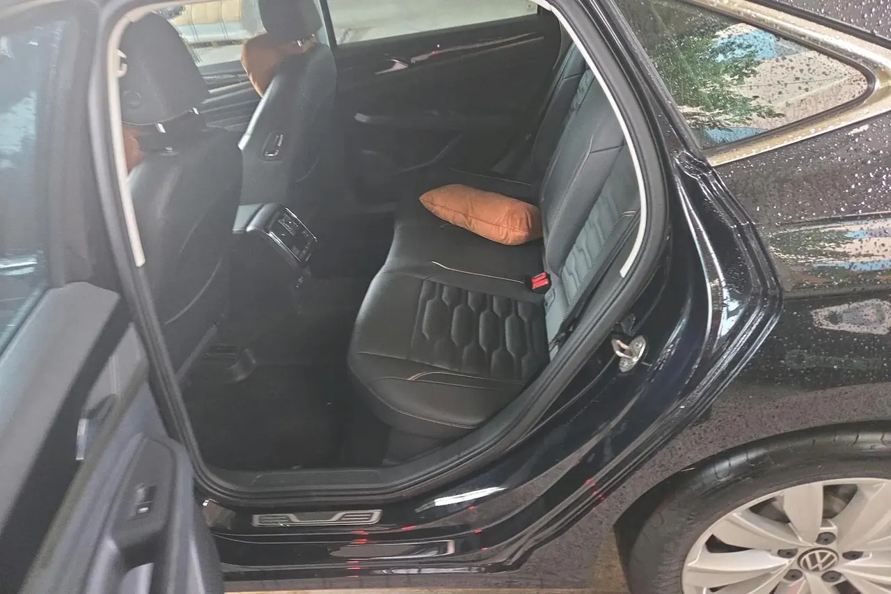 Passat 2020 Modified 330TSI Elite Edition National VI 3
