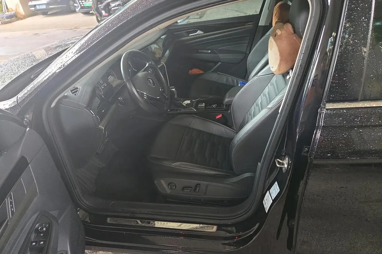 Passat 2020 Modified 330TSI Elite Edition National VI 4