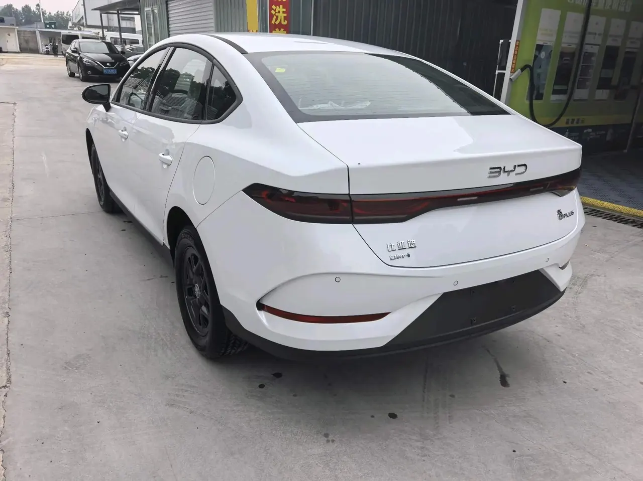 BYD 2026 Qin L DM-i 1.5 CVT 128km Entry-Level Automatic 6