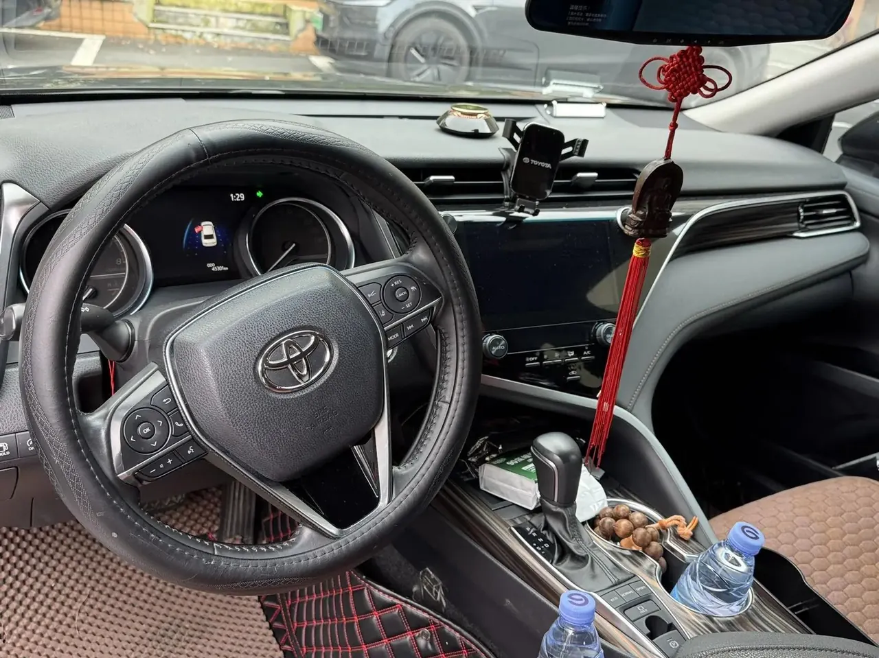 Camry 2019 2.5G Deluxe Edition National V 8