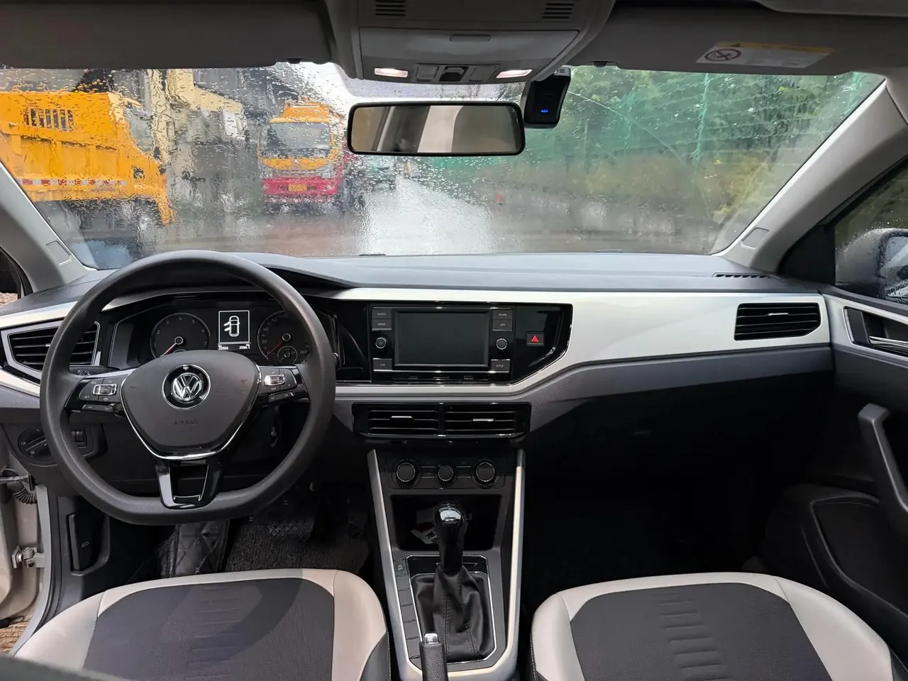 2019 Polo Plus 1.5L Automatic Colorful Tech Edition 6