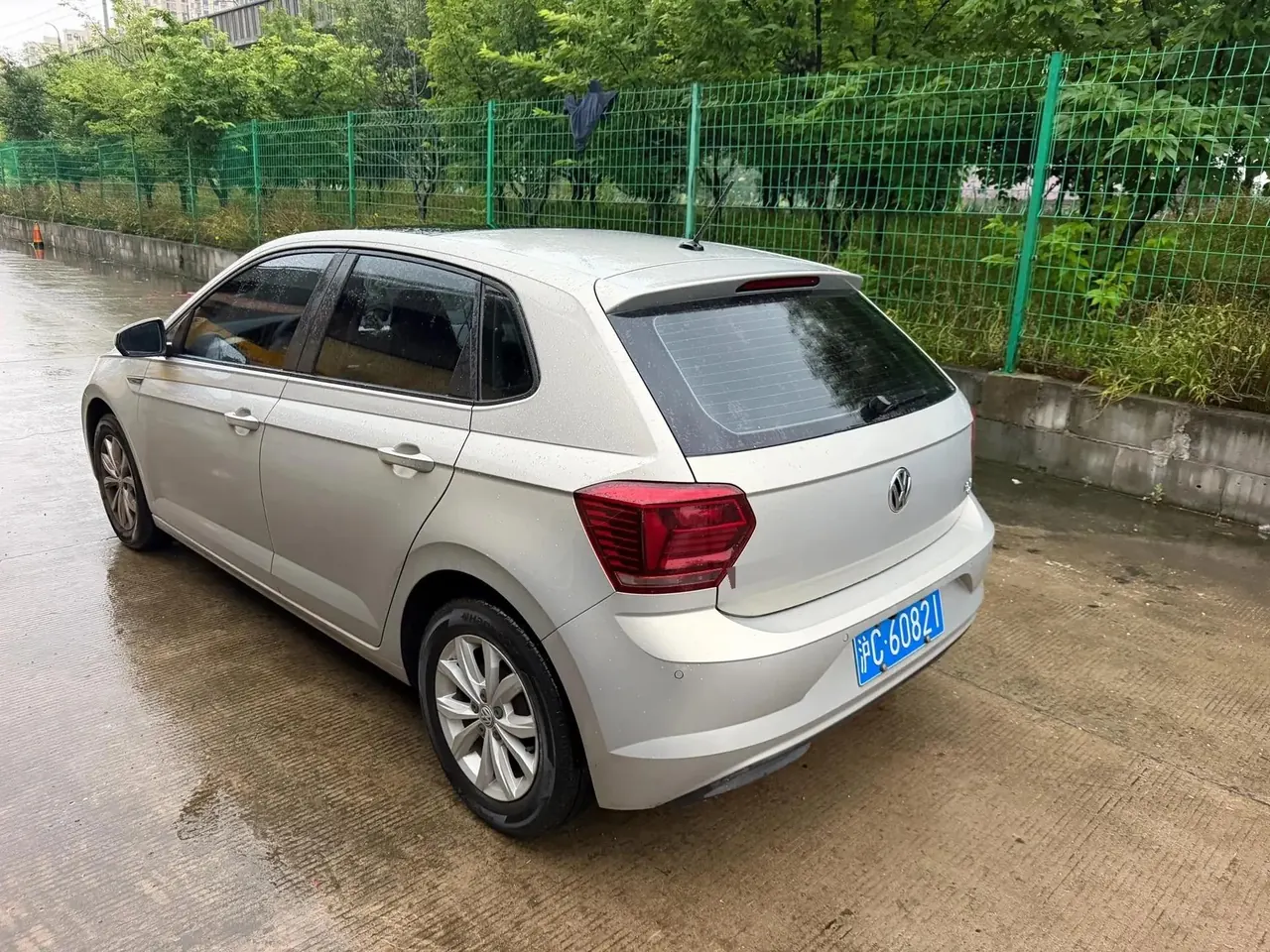 2019 Polo Plus 1.5L Automatic Colorful Tech Edition 8