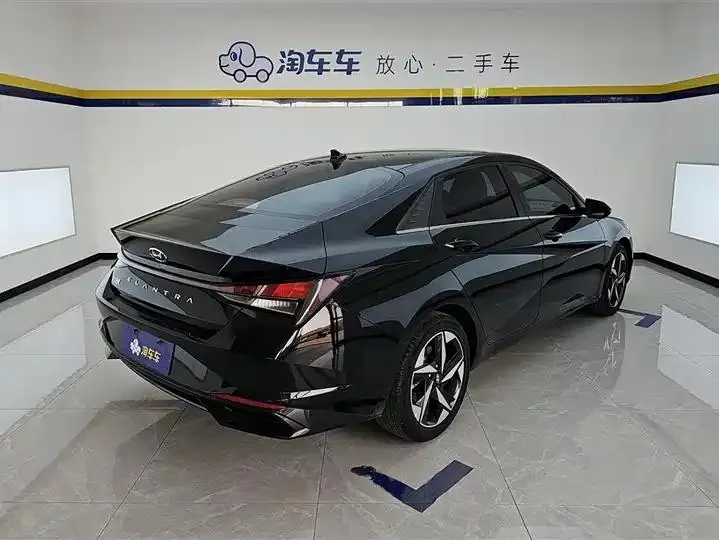 Elantra 2021 1.5L CVT GLX Elite Edition 3