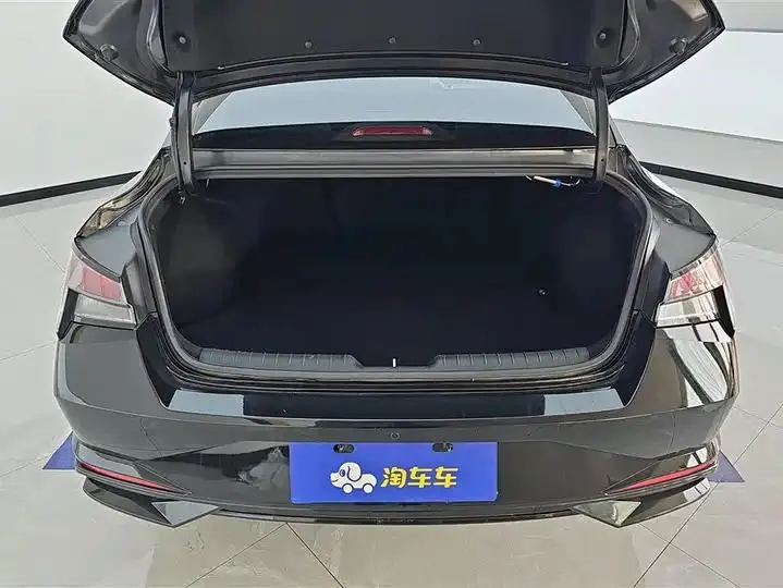 Elantra 2021 1.5L CVT GLX Elite Edition 4