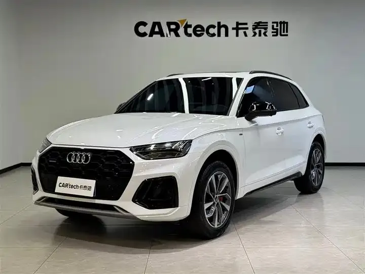 Audi Q5L 2025 40 TFSI luxury dynamic - View 1