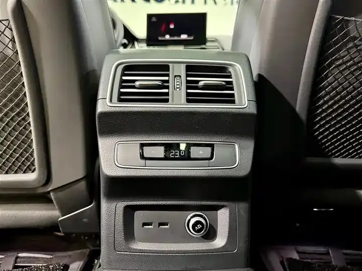 Audi Q5L 2025 40 TFSI luxury dynamic 22
