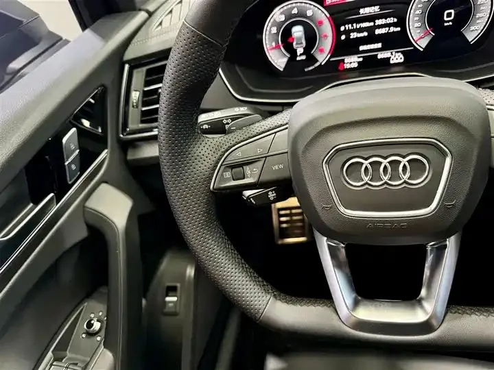 Audi Q5L 2025 40 TFSI luxury dynamic 23