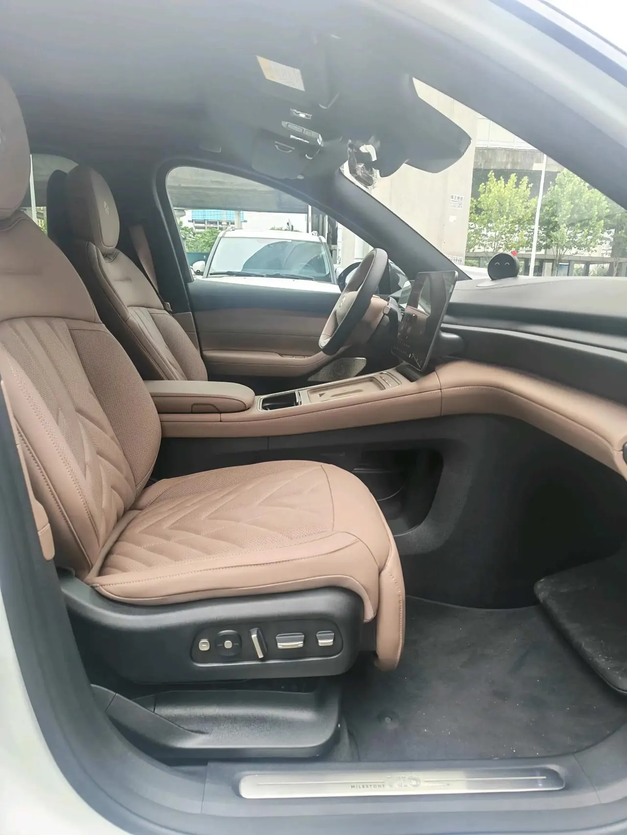 NIO 2025 ES 6 100kWh 300000 commemorative automatic gear 4