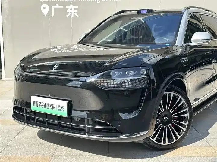 AITO M9 2024 extended range Ultra version 42kWh 6-seat version 16