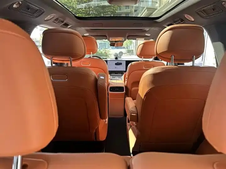 AITO M9 2024 extended range Ultra version 42kWh 6-seat version 24