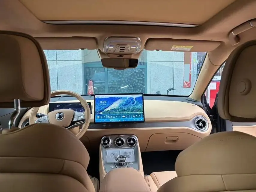 Denza N8 2023 Four-wheel Drive Super Hybrid Flagship Seven-seat Edition 6