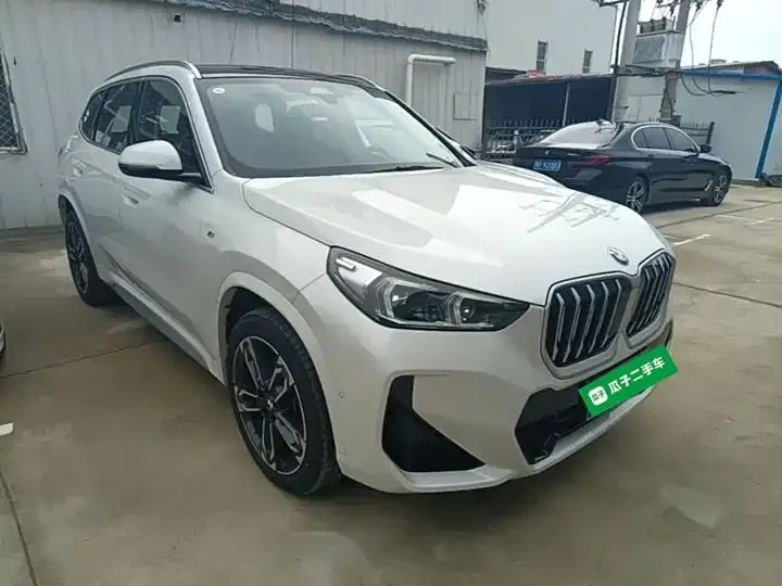 BMW X1 2024 sDrive25Li M Sport Suit 4