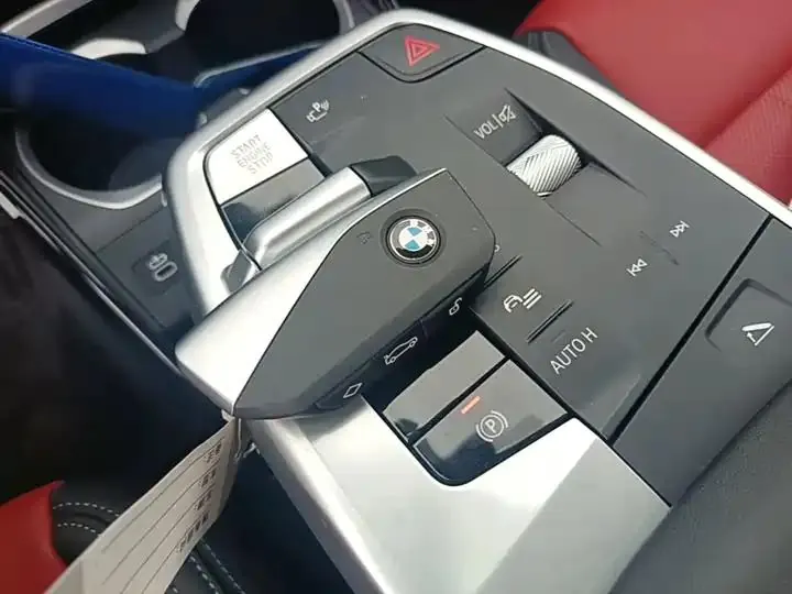 BMW X1 2024 sDrive25Li M Sport Suit 9