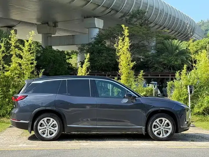 NIO ES8 2020 580KM six-seat version 6
