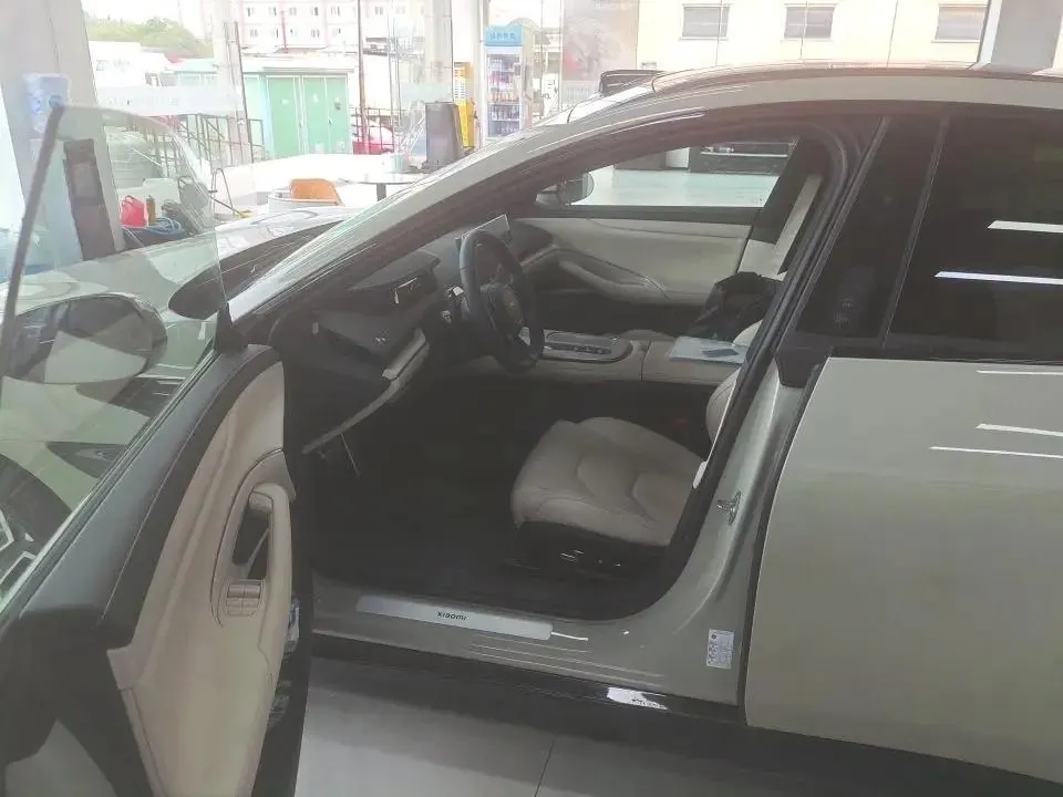 MI SU7 2024 800km 4-wheel drive ultra-long endurance high-end smart driving Max version 6