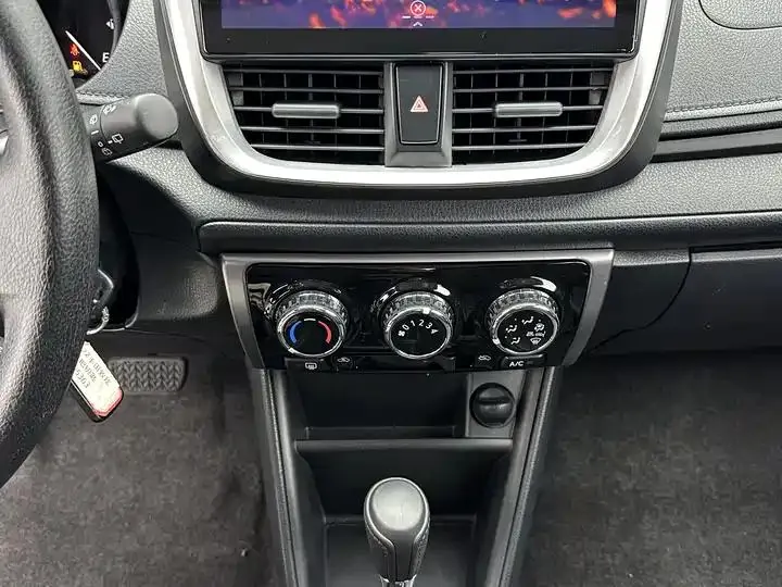 2022 YARiS L IZOA IZOA X 1.5L CVT Luxury PLUS Edition 15