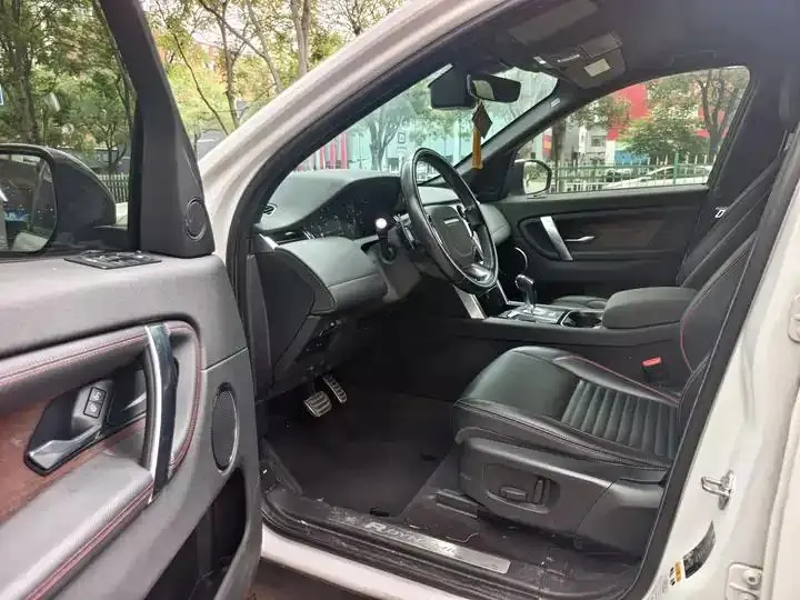Discovery Sport 2020 249PS R-Dynamic Performance Edition 5