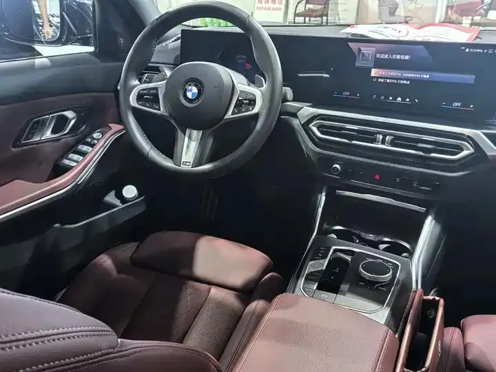 BMW 3 Series 2024 325i M Sports Night Suit 10