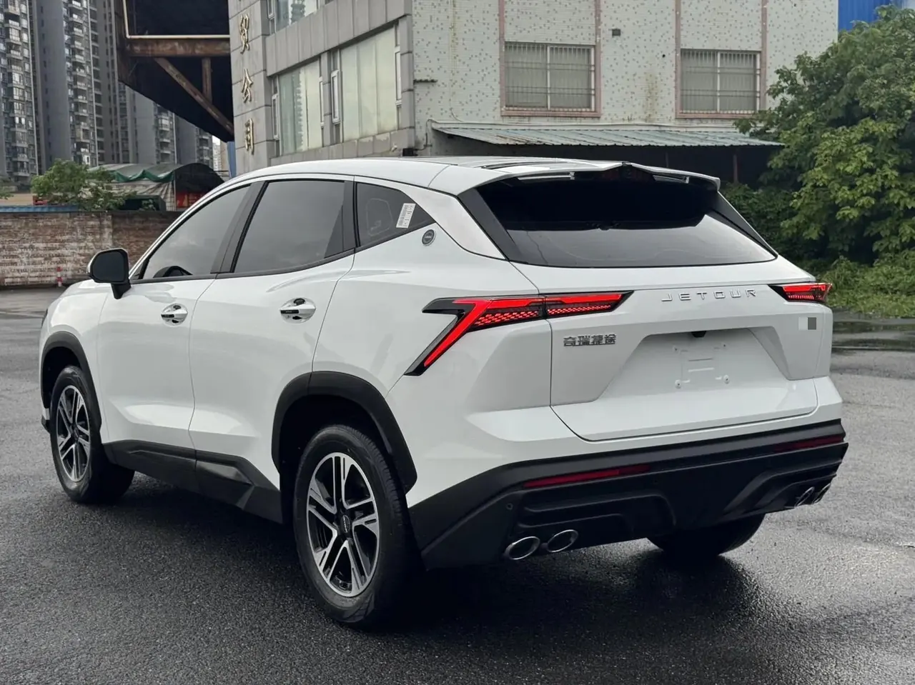 Jetour 2025 Dasheng 1.5T Deluxe Edition Automatic Gear 11