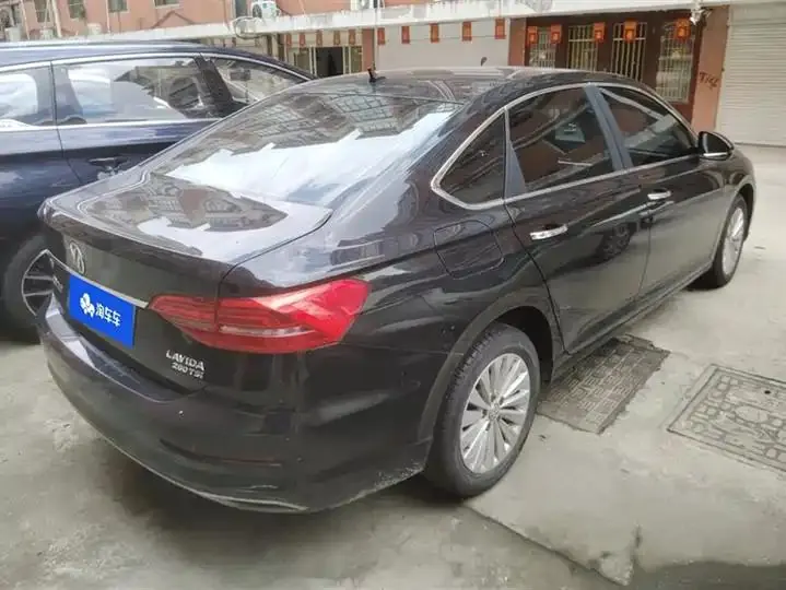 Lavida 2019 280TSI DSG Comfort Edition Country VI 3