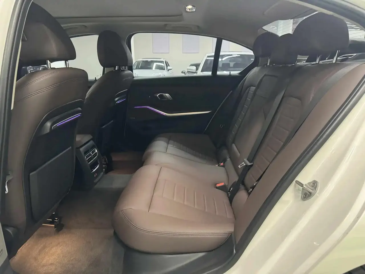 BMW 3 Series 2020 325Li M Sports Night Suit 6