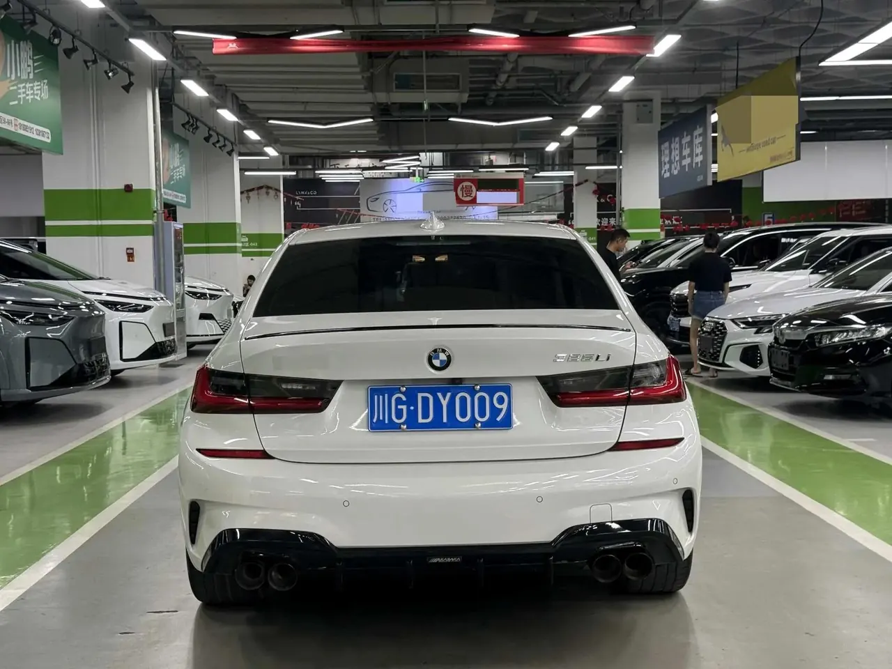 BMW 3 Series 2020 325Li M Sports Night Suit 8
