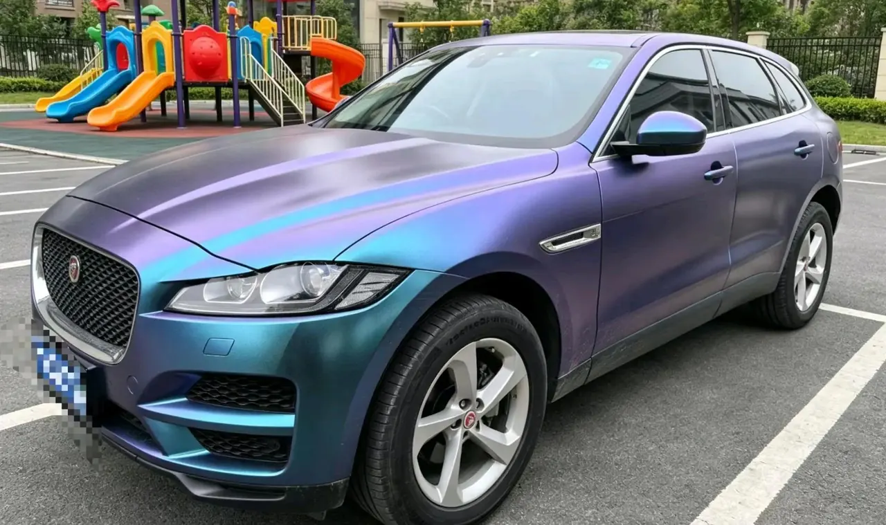 Open image lightbox: Jaguar F-PACE 2020 2.0T City Premium Edition