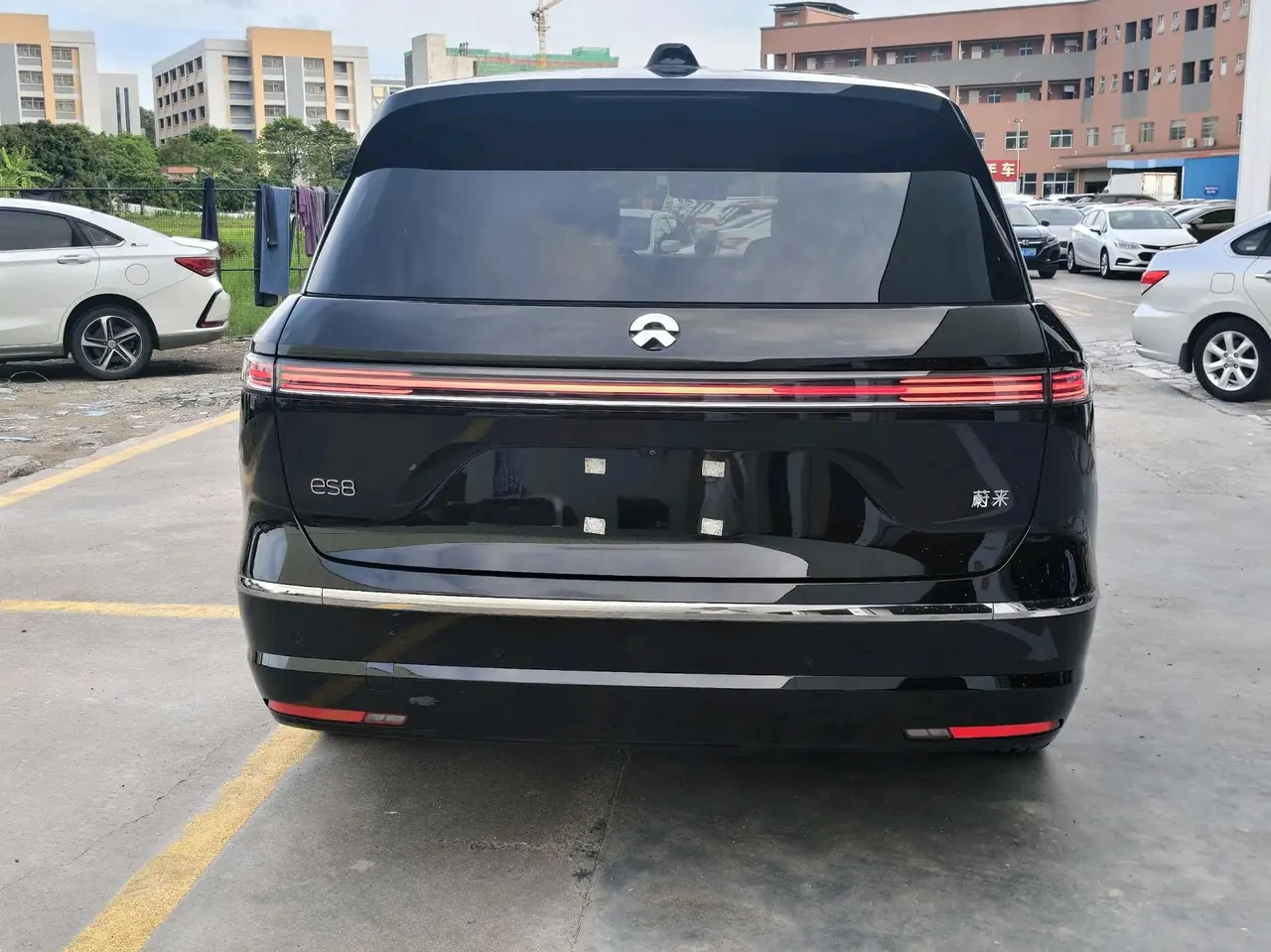 NIO 2026 ES8 6‑Seater Executive Luxury Edition Automatic Transmission 5
