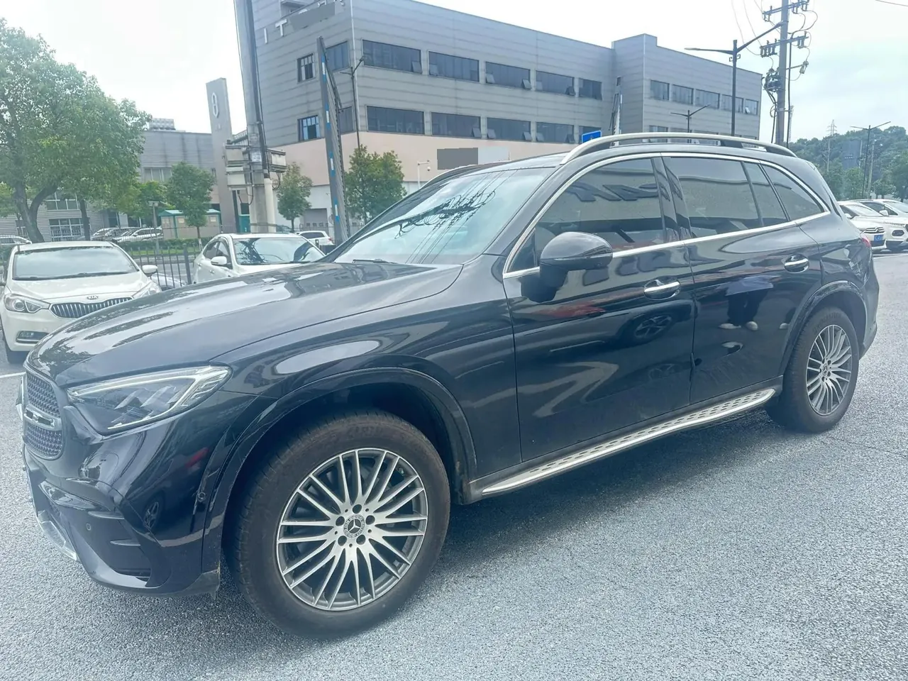 Mercedes Benz 2024 GLC 300 L 4MATIC 48V 2.0T dynamic 7-seat automatic gear 3