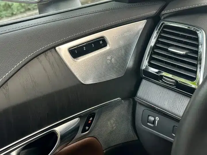 Volvo XC90 2021 B6 Zhiya Deluxe Edition 7 10