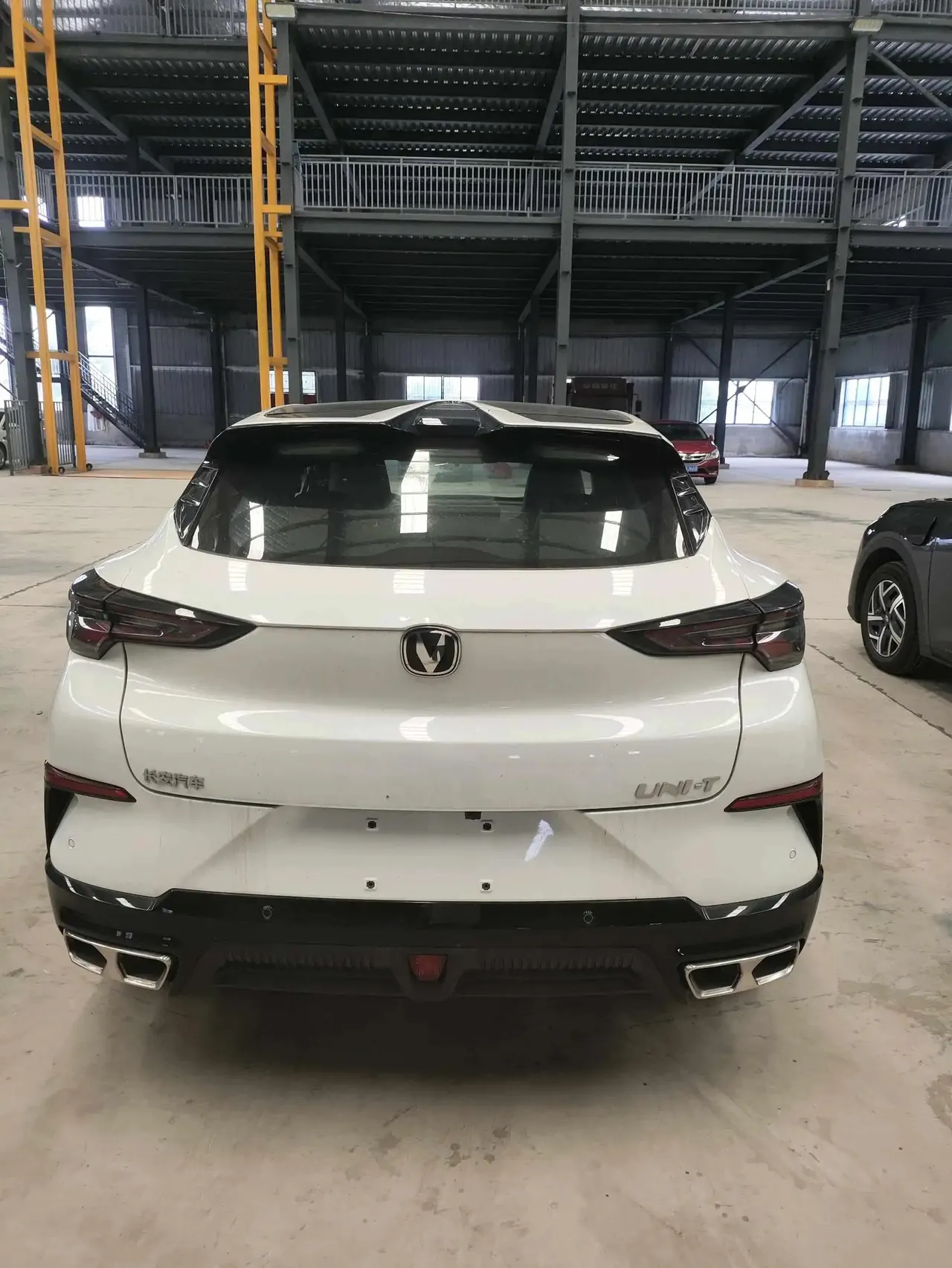 ChangAn 2023 UNI-T 1.5T Prestige Automatic 6
