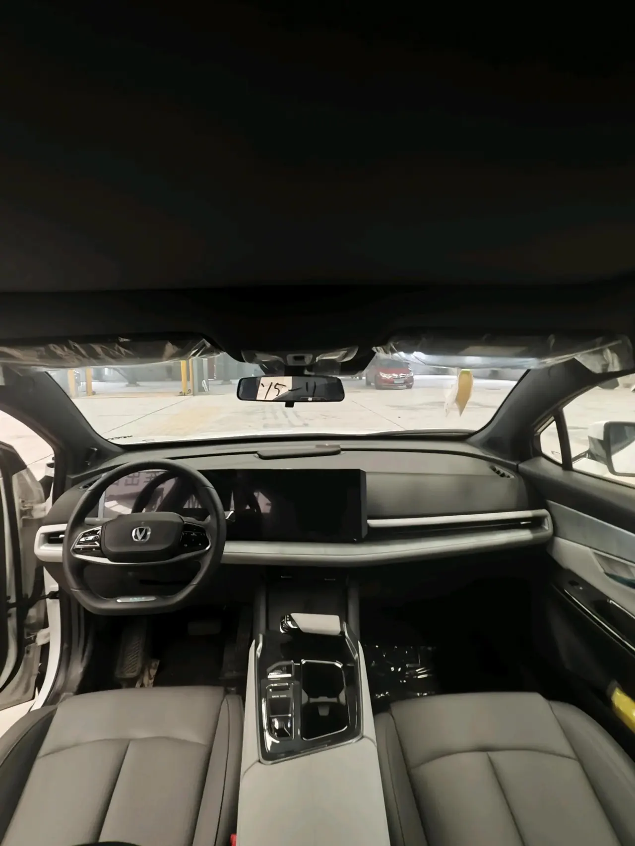 ChangAn 2023 UNI-T 1.5T Prestige Automatic 9