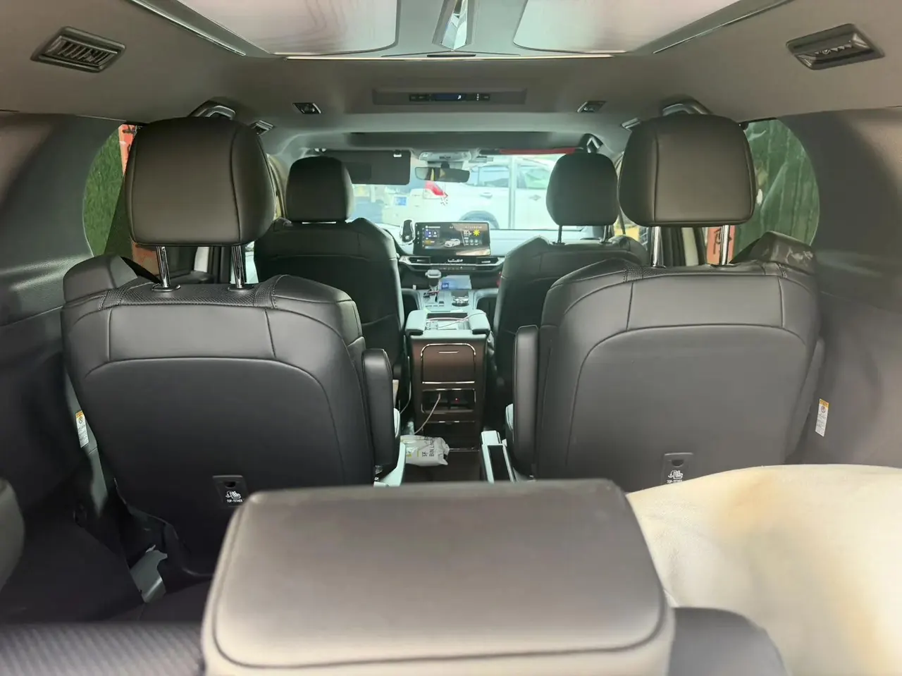 Toyota 2026 Sana 2.5 Stepless Four-wheel Drive Deluxe Edition Automatic Transmission 16