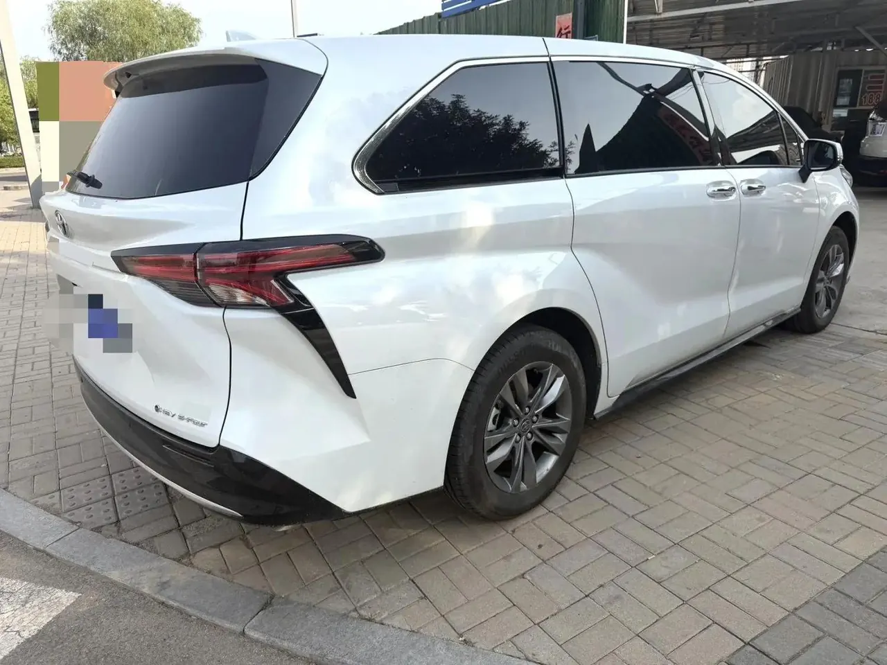 Toyota 2026 Sana 2.5 Stepless Four-wheel Drive Deluxe Edition Automatic Transmission 21