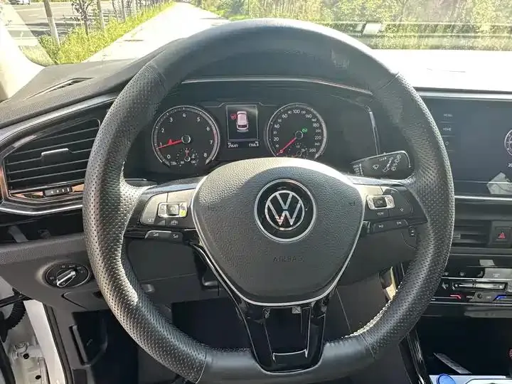 Tangyue 2022 280TSI Front-Wheel-Drive Luxury Smart Connectivity Edition 14