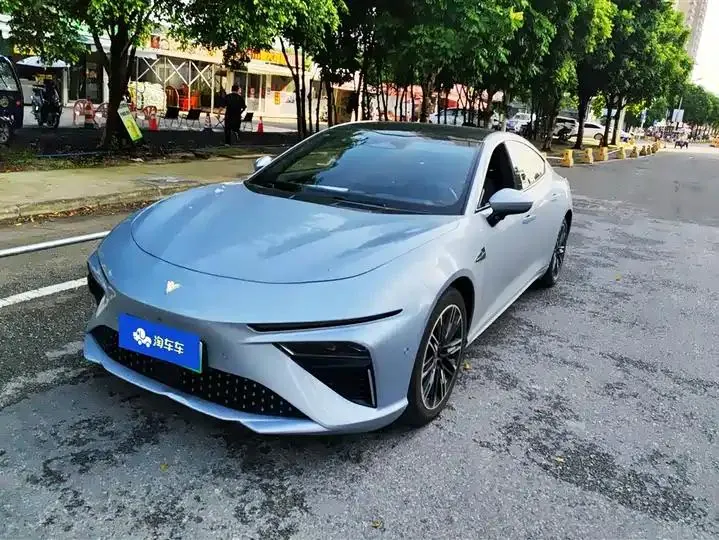 Открыть галерею: Neta S 2022 extended range version 1160km rear drive version